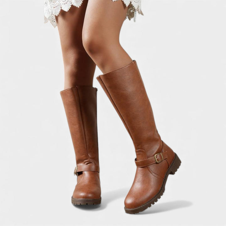 ROZAVIJA – Elegantní kotníkové boty pro celodenní pohodlí