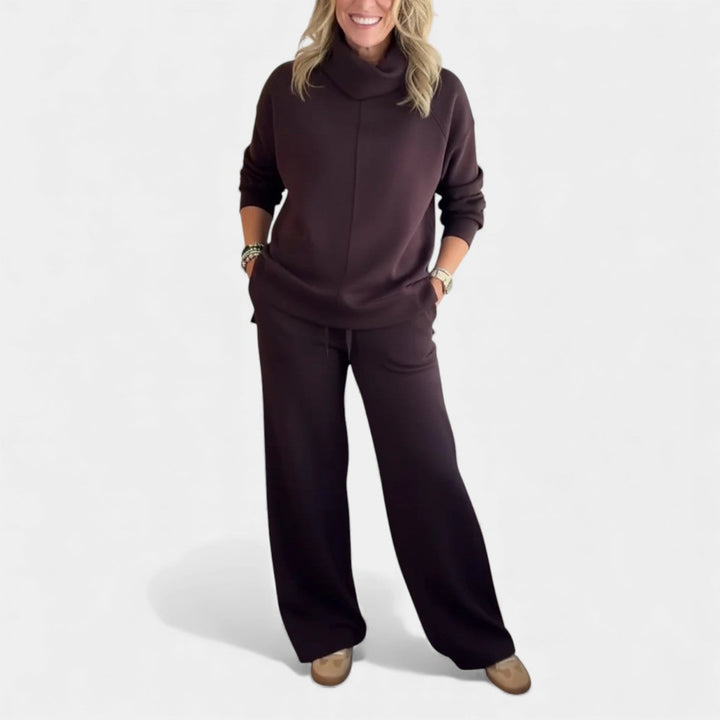 Marjeta – Dvoudílný cestovní komplet s pohodlným límcem