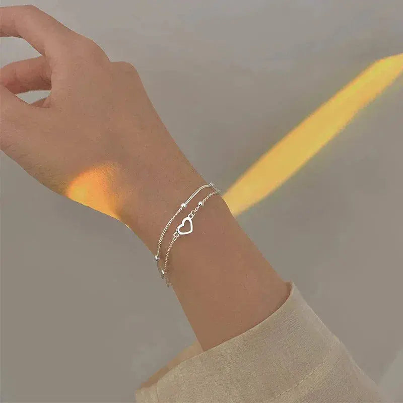 Stříbrný náramek ve tvaru srdce s možností přizpůsobení