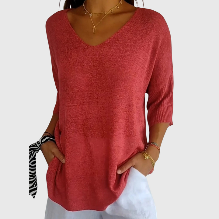 Cassandra – Elegantní top s V výstřihem
