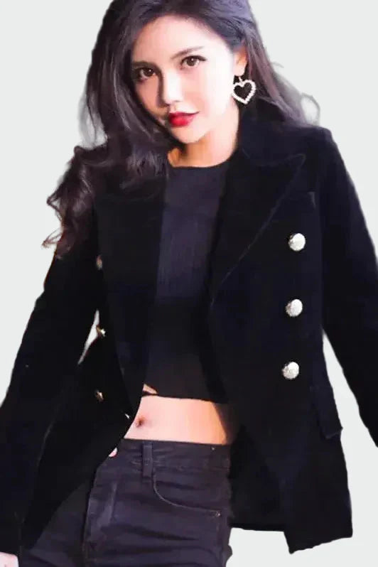 Michaela - Sako v dokonalém střihu