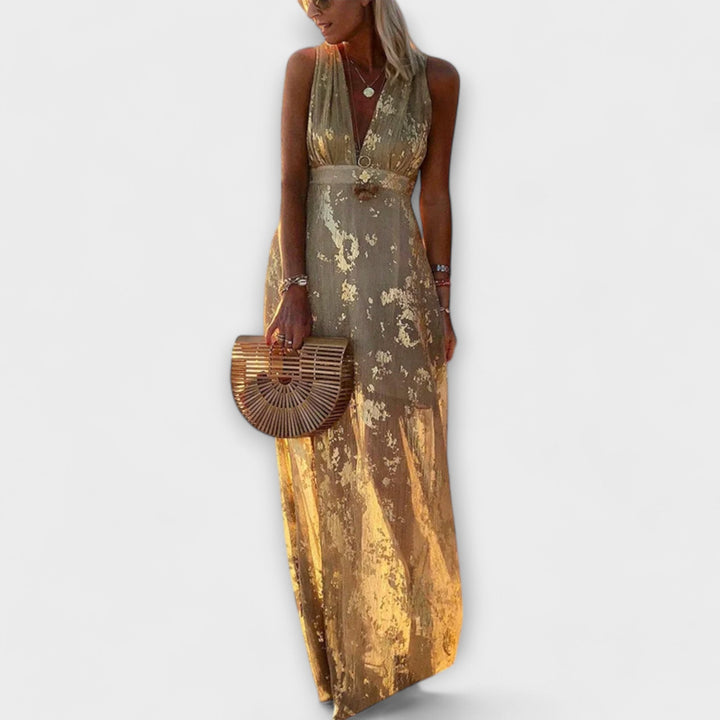 Šaty s V-výstřihem a detailními flitry