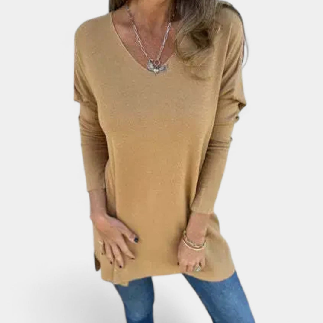 Leontýna – Ležérní úpletová tunika s výstřihem do V