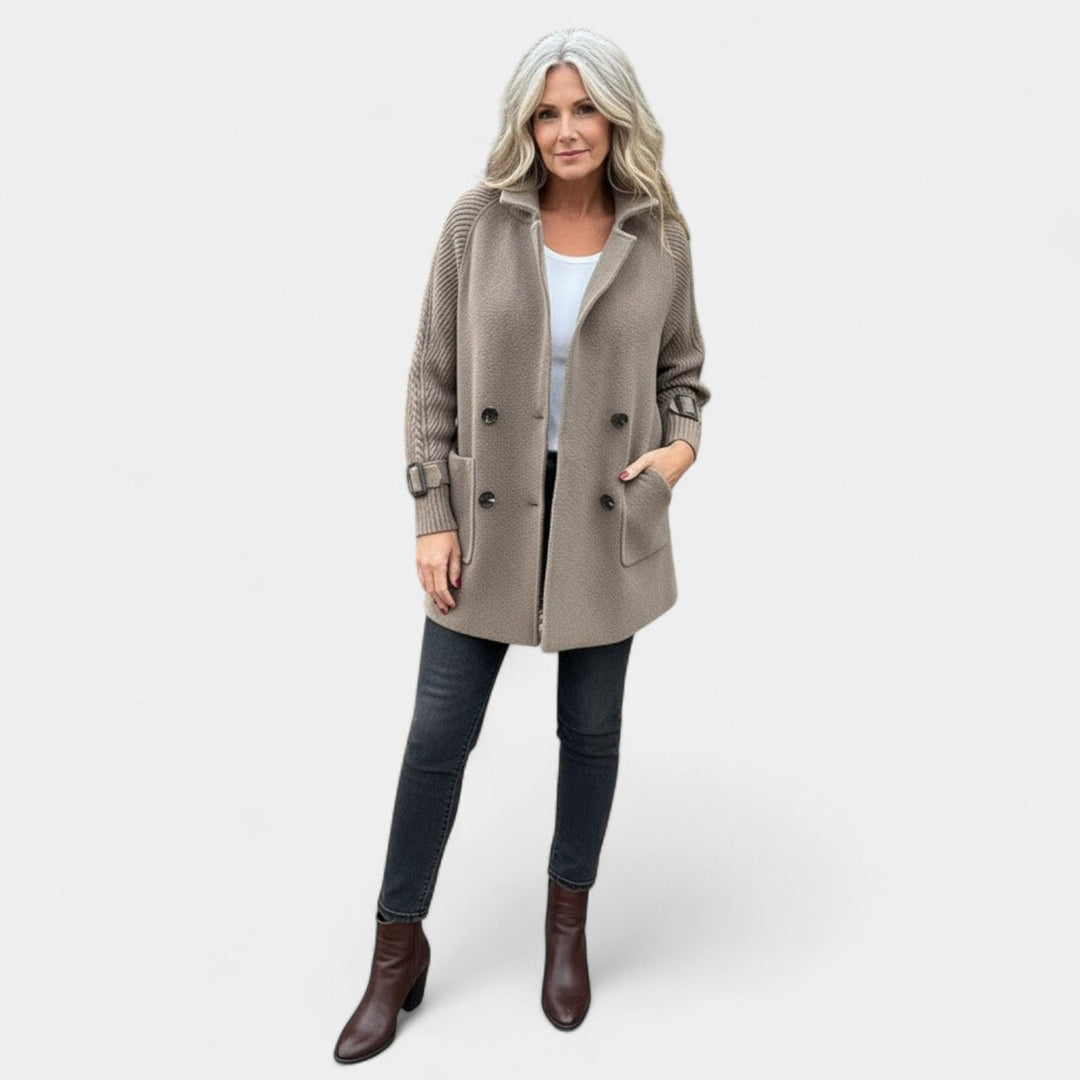Majda - Středně dlouhý kabát s dvojitým zapínáním